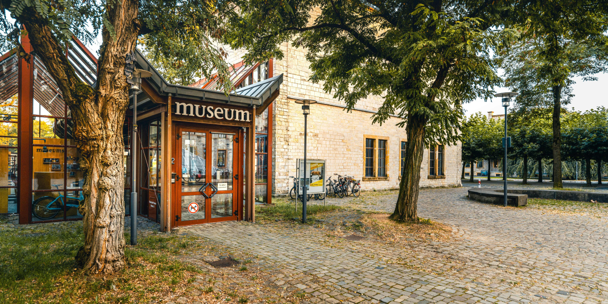 Eingang des Historischen Museums Bielefeld