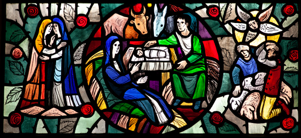 Jesu Geburt auf einem Fenster der Neustädeter Marienkirche