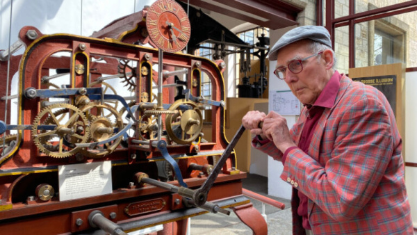 Heinz dreht die Zeit zurück