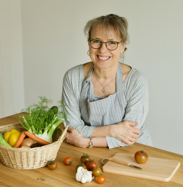 Veranstalterin in ihrer Lehrküche