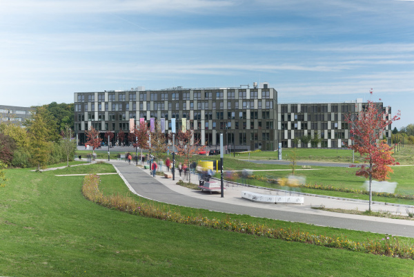 Das Hauptgebäude der Hochschule Bielefeld